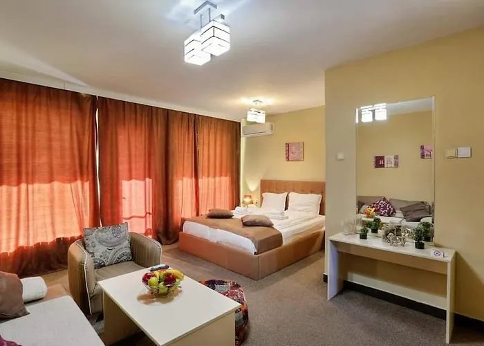 Otel The White House