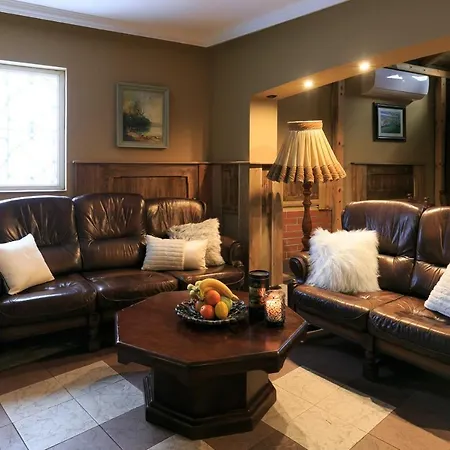 호텔 The White House 플로브디프