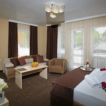 فندق The White House