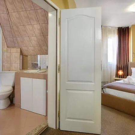 The White House 호텔