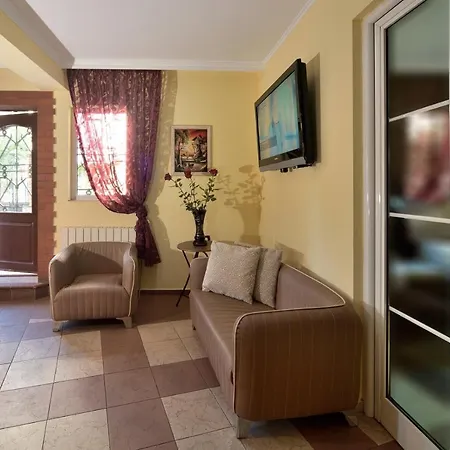 호텔 The White House