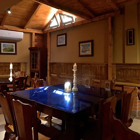 The White House فندق 2*